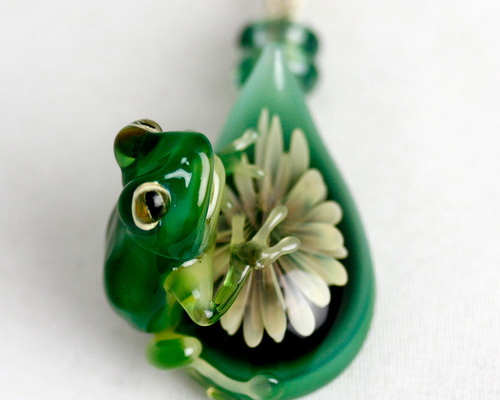 Frog（カエル）ファナネックレス392 ネックレス・ペンダント