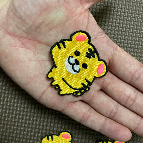 虎のカワイイ刺繍ワッペンセット【アイロン接着タイプ 虎のカワイイ刺繍ワッペンセット【アイロン接着タイプ