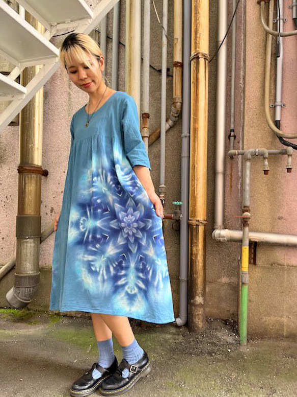 紮染染色長裙 Hippies Dye 最新作品 優雅的藍綠色搭配美麗的雪花 HD16-5 第5張的照片
