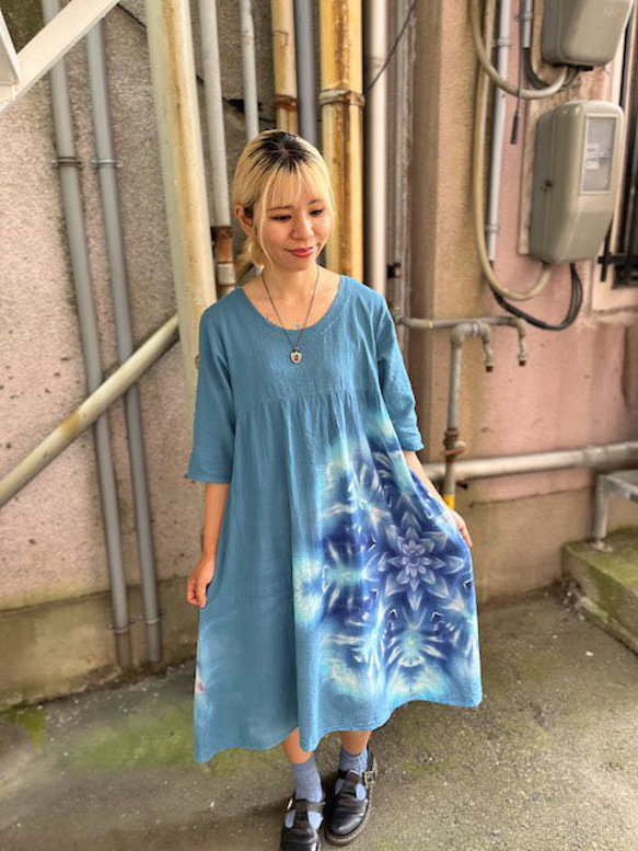 紮染染色長裙 Hippies Dye 最新作品 優雅的藍綠色搭配美麗的雪花 HD16-5 第8張的照片