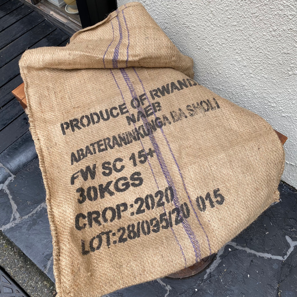 『 麻袋_5 』コーヒー豆の袋 / バッグ素材 / インテリア / プランターカバー / ドンゴロス 2枚目の画像