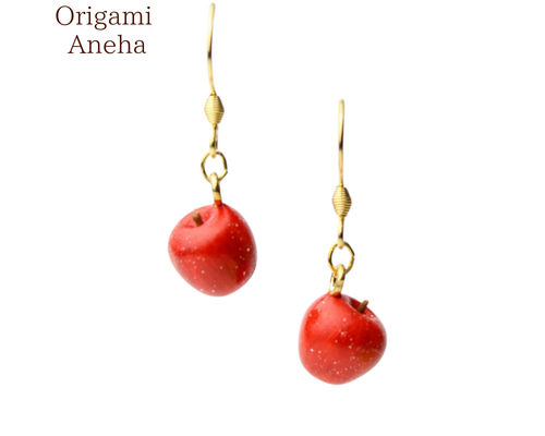 こだわりのミニチュア林檎 ✾樹脂粘土 フルーツ（ピアス / イヤリング