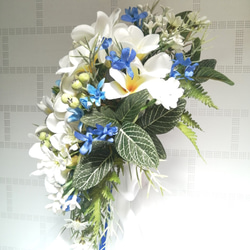 婚禮雞蛋花層疊花束與胸花藍色 第7張的照片