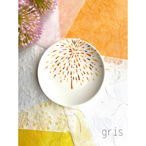和の豆皿⭐︎花火⭐︎橙 小皿 gris 通販 14045532｜Creema(クリーマ)