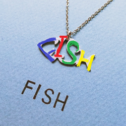 英語でデザイン “FISH(魚)” 文字絵 プチネックレス 3枚目の画像