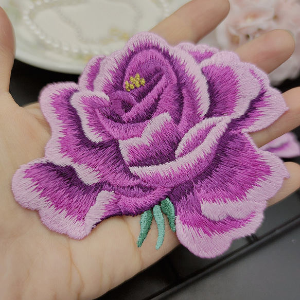 品番YZ2002 花刺繍 モチーフ 同色 2枚 薔薇  飾り ドレス 5枚目の画像