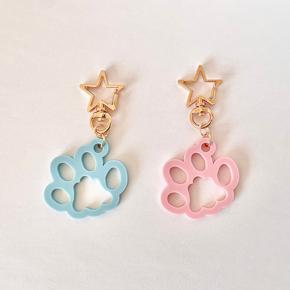 肉球フレームアクリルキーホルダー 星 猫 犬 キーリング NEKO+HOLIC