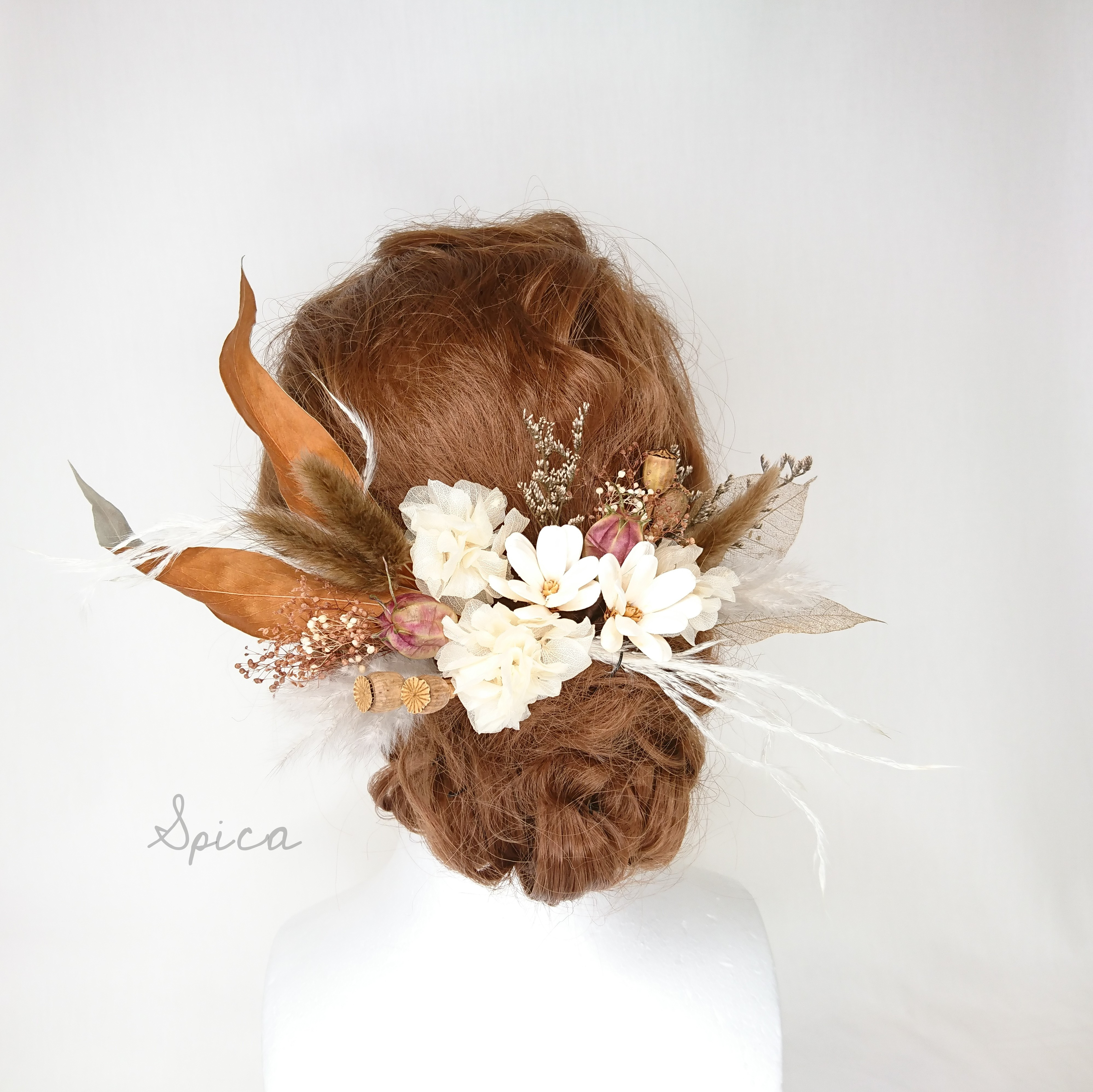 グレビレアゴールドと紫陽花のヘッドドレス ホワイト ウェディング 成人式 卒業式 ホワイト オレンジ ブラウン