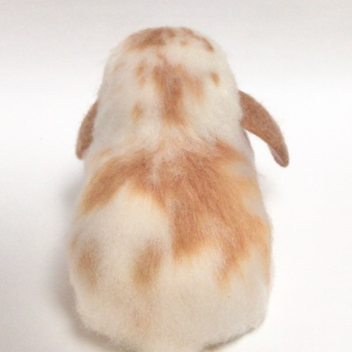 ロップイヤーのウサギさん 羊毛フェルト 羊毛フェルト チイサナハアト