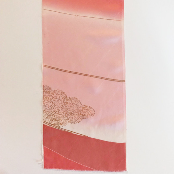 サーモンピンク振袖はぎれ150×18☆ 6枚目の画像