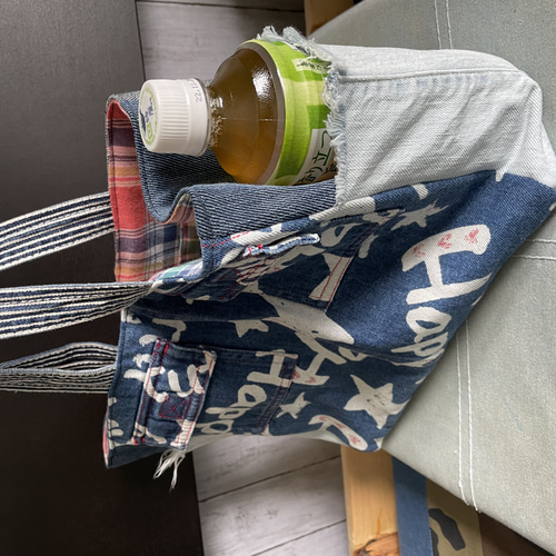 NO.377 デニムリメイクバッグ ハンドメイド リメイク品 スクエア