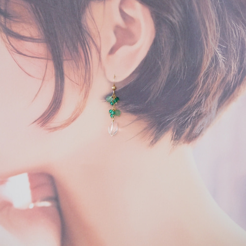 14kgf：グリーンオニキス・アベンチュリン・クォーツのピアス  