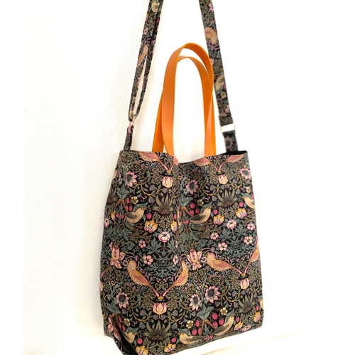 ウィリアムモリス♣︎ケムスコットツリー♣︎ハンドメイドバッグ ウィリアムモリス♣︎ケムスコットツリー♣︎ハンドメイドバッグ