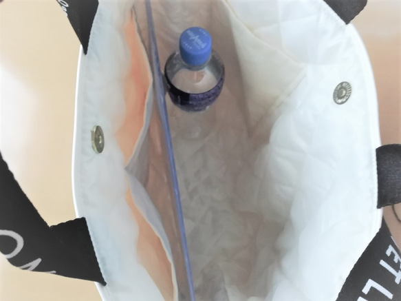 雨の日も快適なホワイトレザーの3wayトートバッグ「Creema限定」 8枚目の画像