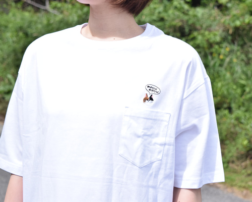 【送料無料】選べる猫26種！ワンポイントねこ刺繍Tシャツ 名入れ