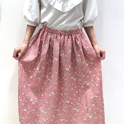 着物　スカート　ピンク　小花　和柄　和風　アップサイクル　　シルク 5枚目の画像