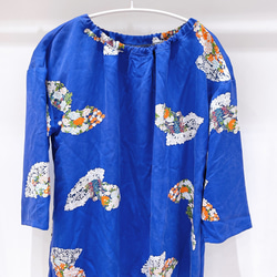 着物　パジャマ　青　紫　扇　地紙　藤　菊　牡丹　もみじ　和柄　和風　アップサイクル　シルク 2枚目の画像