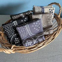 再再再販⭐︎グレー×白⭐︎北欧風刺繍コースター⭐︎刺し子 9枚目の画像