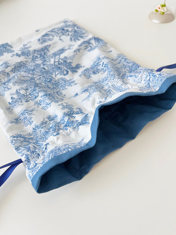 巾着袋　トワルドジュイ 田園 （オフホワイト×ブルー） フランス製生地 3枚目の画像