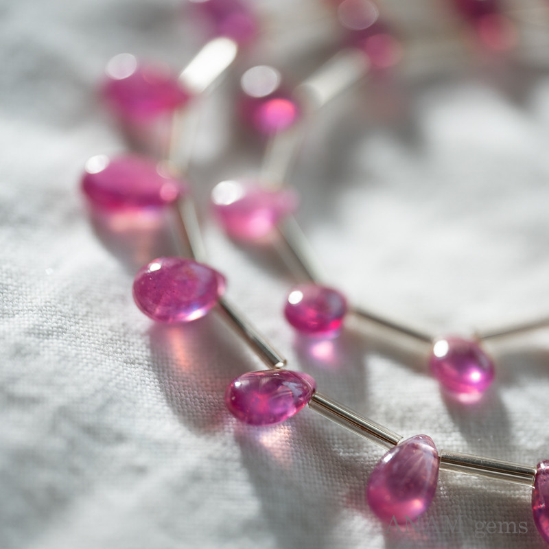 【9粒】【ビーズfriend掲載】GF ルビー スムース ペアシェイプ★ANAM gems