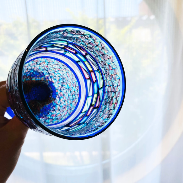 《新作》Creema10周年記念・CreemaBlue プリズム万能グラス 限定カラー作っちゃいました！『受注制作』 3枚目の画像