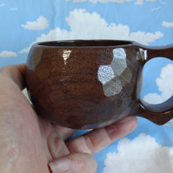 ウオールナットで作った一木彫りコーヒーカップ 1枚目の画像