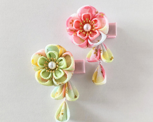 つまみ細工 髪飾り 花mini/選べる2色 ＊お食い初め/七五三