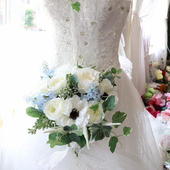 アネモネのナチュラルクラッチブーケ フォトウェディング ブーケ