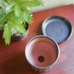 植木鉢　黒釉X金　縦縞　陶器　京焼 4枚目の画像