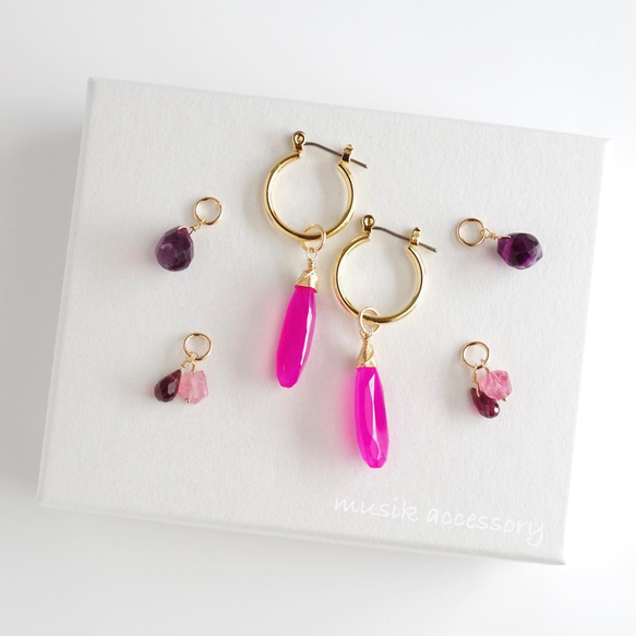 バイカラーカルセドニーピアスチャーム☆