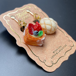 《受注生産》ベリーデニッシュとメロンパンイヤリング　フェイクスイーツ 11枚目の画像
