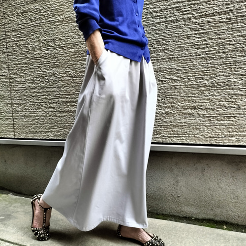 SHEIN☆新品未使用☆ロングスカート たすかっ SHEIN☆新品未使用☆ロングスカート たすかっ