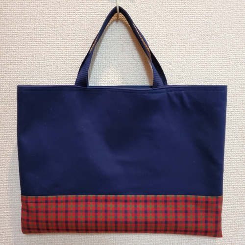 ファミリア ワッペン付 レッスンバッグ ハンドメイド トート ファミリア ワッペン付 レッスンバッグ ハンドメイド トート