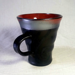 赤黒マグカップ No.2 2枚目の画像