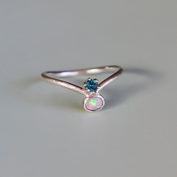 ハート型アクアマリンに揺れるダイヤのK10YGのピアス ピアス（フック