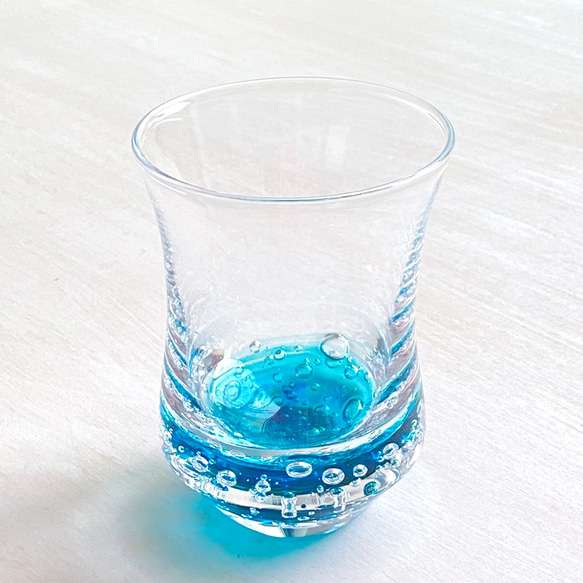 みず泡グラス 南の海の色 家飲み・さわやかブルー♪ グラス なかむら
