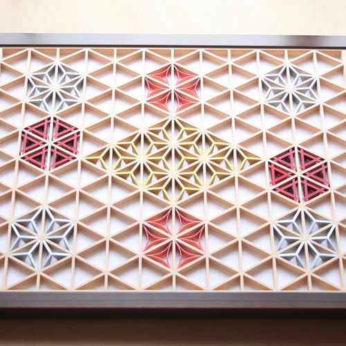 組子アートパネル 【金銀麻の葉 ちらし 3色1号 水引七宝添え