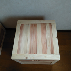 【ちょちょじ様専用持ち手無し】木製キューブBOX【45×35×37cm】フリー収納ボックス、スツール使用可能 4枚目の画像