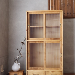 上下モールガラスの引き戸食器棚W70。カップボード。サイズオーダー可