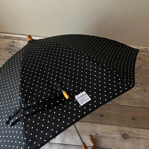 リネン日傘　持ち手竹　水玉　ドット　白　黒 2枚目の画像