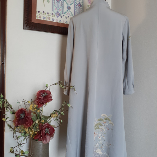 ☆ 着物リメイク 訪問着（正絹）ボウカラー フレアワンピースです