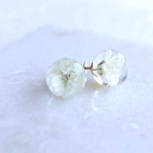 かすみ草 一粒ピアス・イヤリング ピアス（スタッド・一粒） First 