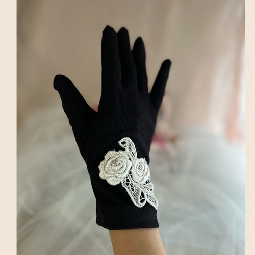 UVカット❤️薔薇柄レースのおしゃれ手袋 スワロフスキー付き 3