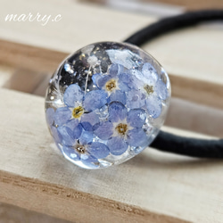 忘れな草のあめ玉ヘアゴムmarry.c's handmadeaccessory 1枚目の画像