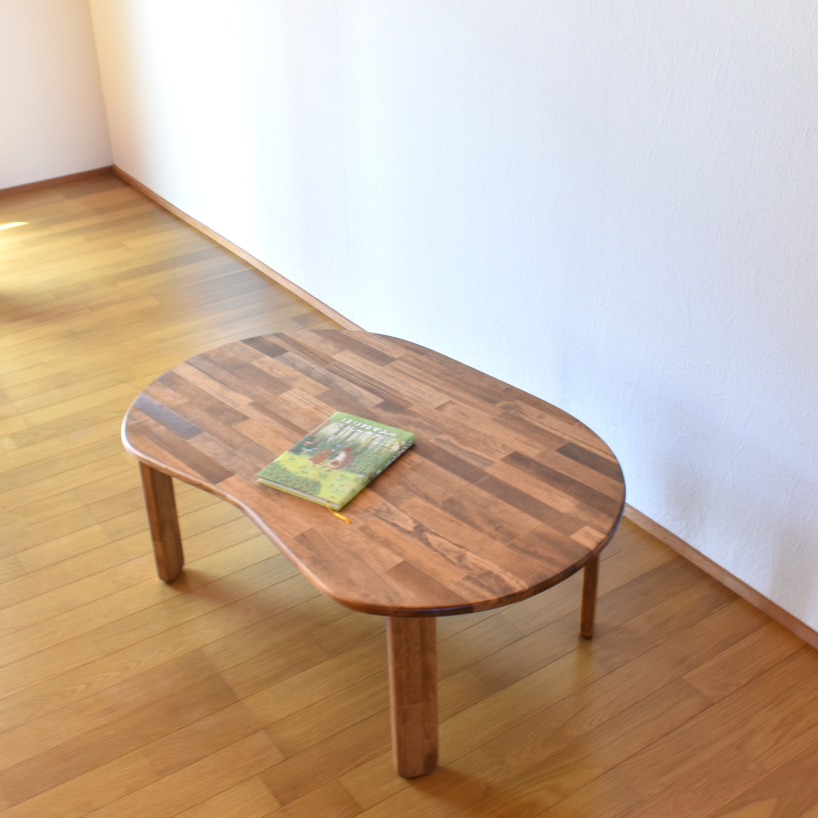 木脚の折りたたみ豆テーブル