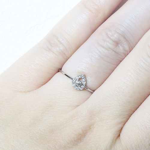 Pt900 プラチナ しずく 0.12ct 天然ダイヤモンド リング 指輪 雫 涙  
