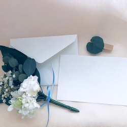 プリザーブドフラワー/花束付きレターセット/白薔薇/窓付きギフトボックス付（お手紙にミニ花束を添えた贈り物） 7枚目の画像