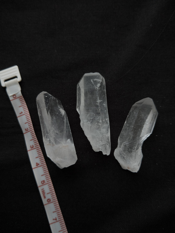 【置き石】ヒマラヤ水晶 ポイント 3個セット ⑪ 1枚目の画像