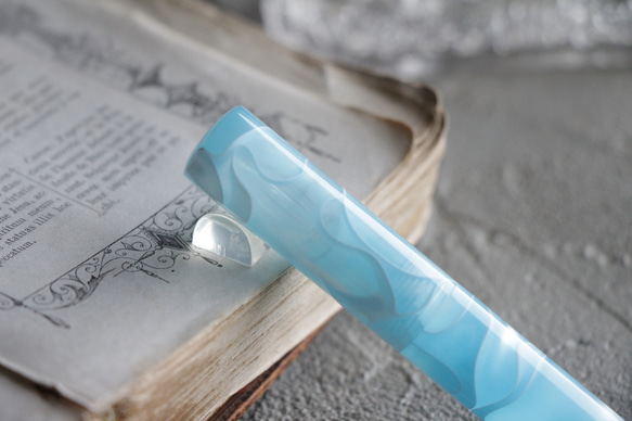 「アクアブルー・Lapis mini」Viriditas手作りキャップ付きガラスペン 5枚目の画像