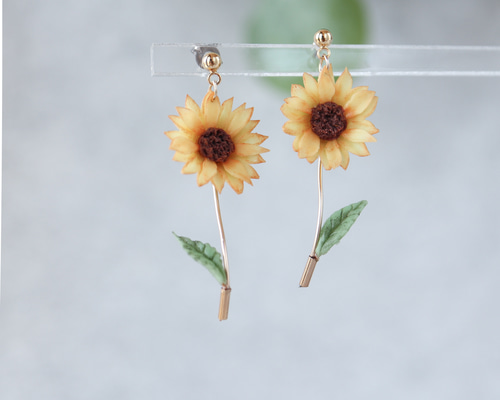 「ひまわりちゃん♡」ハンドメイド イヤリング 8c40ea9805d00f55312b2d8225cb8c